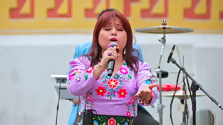 <span>¡Fiesta folclórica total!</span>