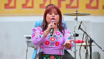 ¡Fiesta folclórica total!